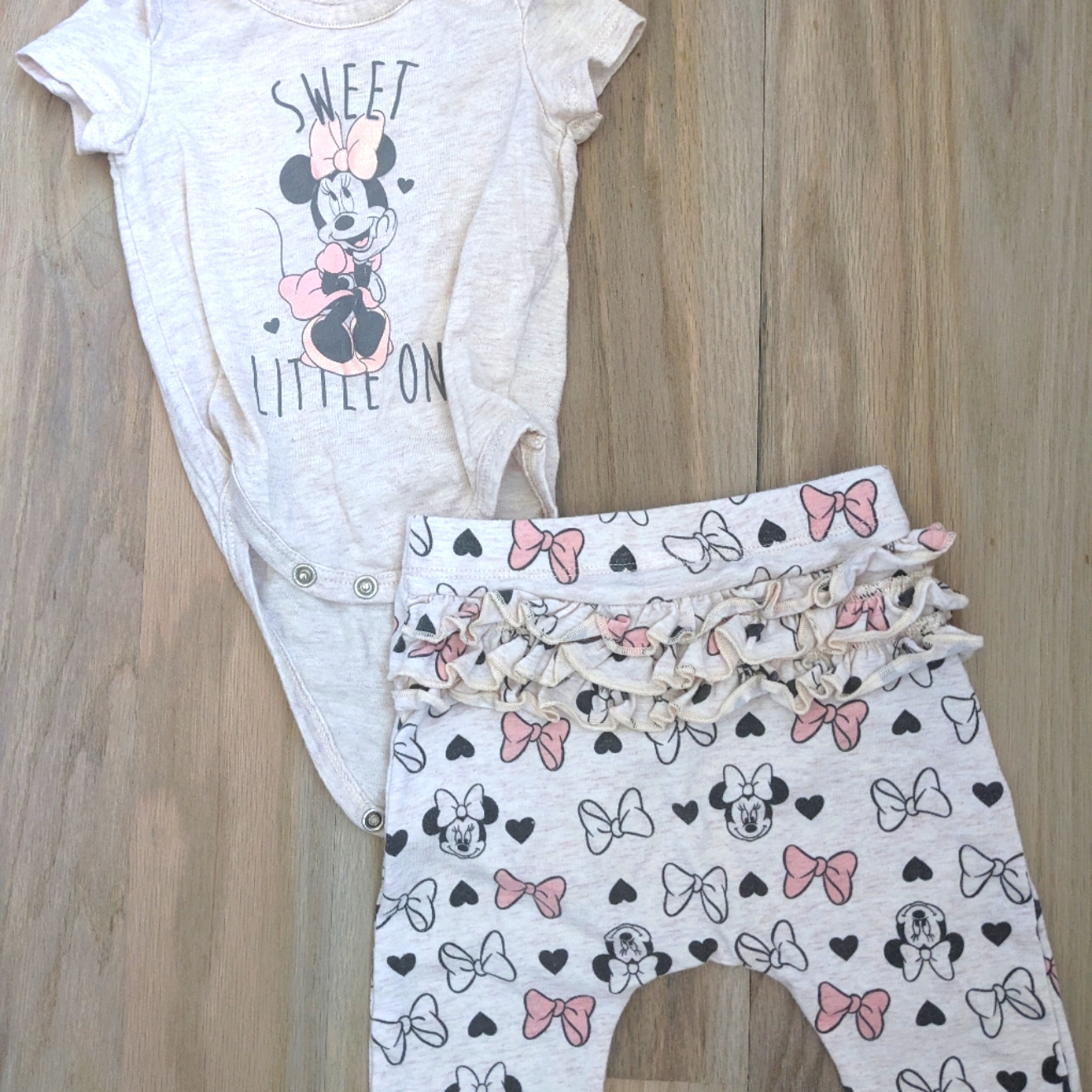*3/$20 Disney Mini Mouse Set